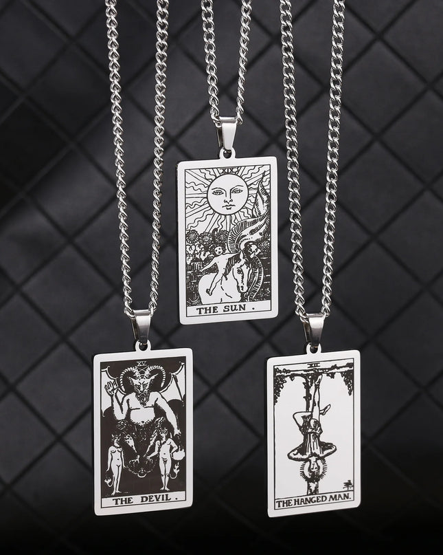 Collier Pendentif Tarot en Acier Inoxydable – Étoile / Soleil / Lune – Style Ethnique Unisexe