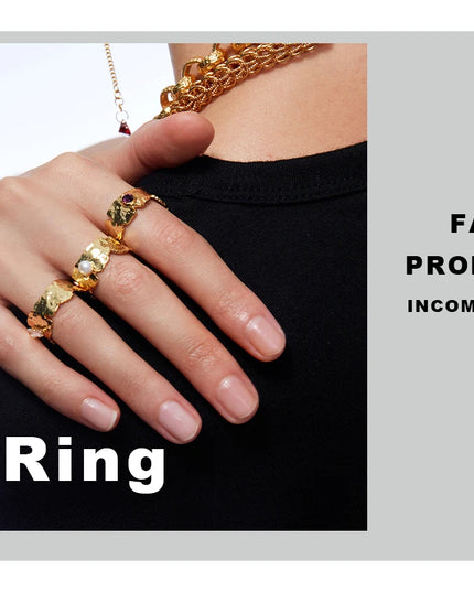 Collier pendentif tarot – Acier inoxydable et zircon – Plaqué or 18 carats – Bijou femme élégant et résistant
