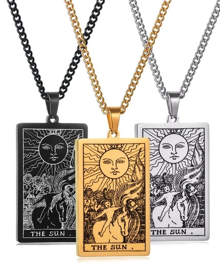 Collier Pendentif Tarot en Acier Inoxydable – Étoile / Soleil / Lune – Style Ethnique Unisexe