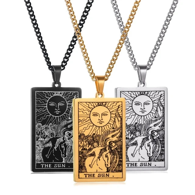 Collier Pendentif Tarot en Acier Inoxydable – Étoile / Soleil / Lune – Style Ethnique Unisexe