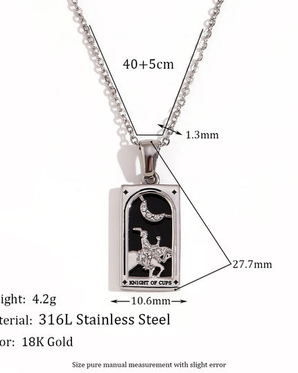 Collier pendentif tarot – Acier inoxydable et zircon – Plaqué or 18 carats – Bijou femme élégant et résistant