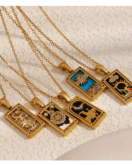 Collier pendentif tarot – Acier inoxydable et zircon – Plaqué or 18 carats – Bijou femme élégant et résistant