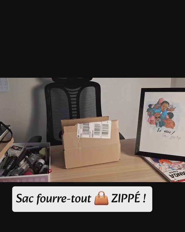 Sac fourre-tout zippé grand format -" In the Hood" par EST.L– 34 x 47 cm